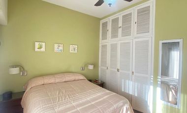 Casa de tres ambientes con cochera en Sarandi a la Venta