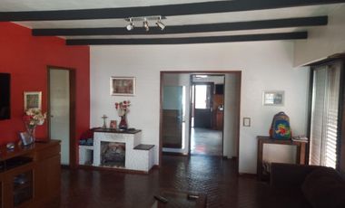 Zeballos 5991, Wilde ¡PH de cuatro ambientes en Venta!