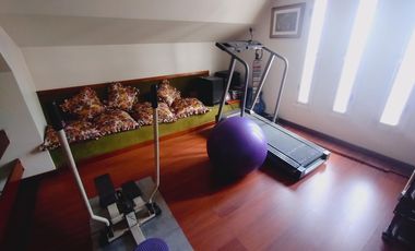 VENTA CASA SOBRE DOS LOTES 3 DORMITORIOS PILETA QUINCHO EN QUILMES