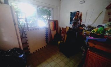 VENTA CASA SOBRE DOS LOTES 3 DORMITORIOS PILETA QUINCHO EN QUILMES