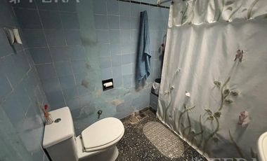 Venta PH 2 ambientes con cochera en Lanús