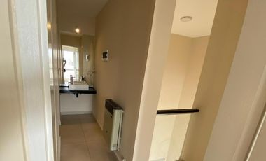 Dúplex en Alquiler en San Ignacio Village. 2 dormitorios.