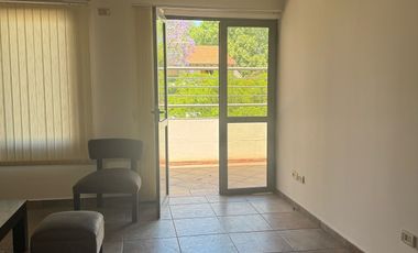 Departamento en Alquiler en Quinta Sección