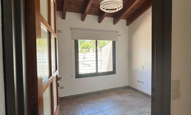 Departamento en Alquiler en Quinta Sección