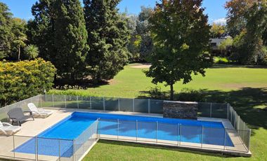 Casa en Venta con Pileta en Saint Thomas Country Club Canning PG