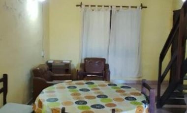 Casa en venta - 3 Dormitorios 2 Baños - 300Mts2 - Santa Clara del Mar