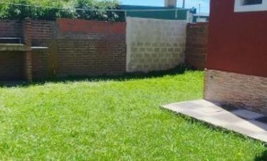 Casa en venta - 3 Dormitorios 2 Baños - 300Mts2 - Santa Clara del Mar