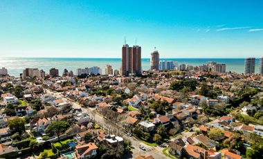 VENTA | PROPIEDAD DE EPOCA | LOS TRONCOS