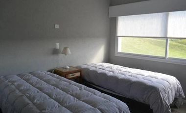 Casa en venta - 4 Dormitorios 4 Baños - 334Mts2 - Costa Esmeralda, Pinamar