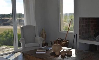 Casa en venta - 4 Dormitorios 4 Baños - 334Mts2 - Costa Esmeralda, Pinamar