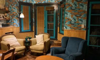 RETASADA - Casa en Alberdi al 700 en Olivos: Estilo Inglés y Ubicación Privilegiada