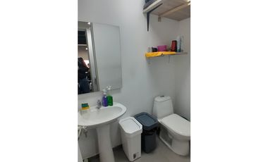Oficina en Arriendo, Av. Las Vegas, Envigado 33 m2