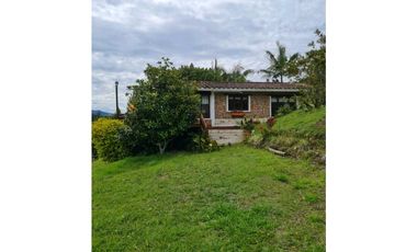 Venta finca en guatape con acceso al embalse