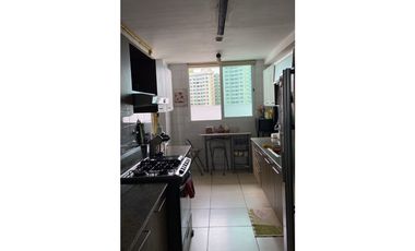 CONDADO DEL REY / KINGS PARK / 132M / 3 HABITACION / BALCON