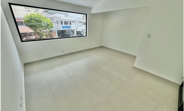 OFICINA / SAN FRANCISCO / 429M / DIVISIONES / 6 BAÑOS / 8 PARKING