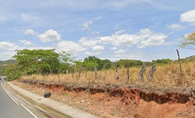 Se Vende Terreno de 10 Hectáreas frente a Federal Mall