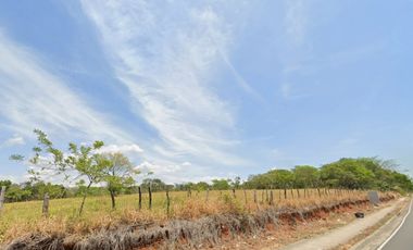 Se Vende Terreno de 10 Hectáreas frente a Federal Mall