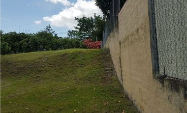 COSTA ESMERALDA / 2405M / FRENTE A VIA PRINCIPAL / CERCA DE PLAYA AG