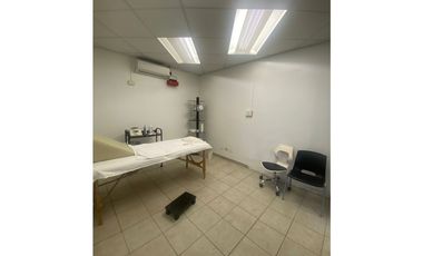 CALLE 50 ALQUILER DE LOCAL COMERCIAL   A.A