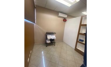 CALLE 50 ALQUILER DE LOCAL COMERCIAL   A.A