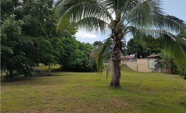 COSTA ESMERALDA / 2405M / FRENTE A VIA PRINCIPAL / CERCA DE PLAYA AG