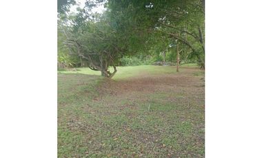 COSTA ESMERALDA / 2405M / FRENTE A VIA PRINCIPAL / CERCA DE PLAYA AG