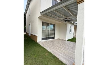 ARRAIJAN / PH PIAMONTE / 163M / 3 HABITACION / TERRAZA / LINEA BLANCA