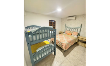 PLAYA BLANCA / PH DUPLEX / 532M / 5 HABITACION / 3 NIVELES / PISCINA