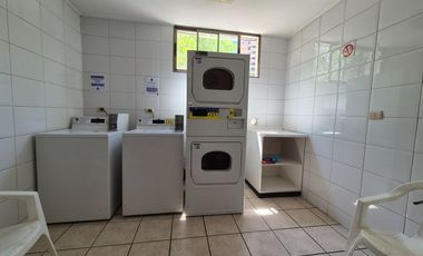 ARRIENDO AMOBLADO- LOS MILITARES- CONDES