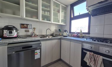 ARRIENDO AMOBLADO- LOS MILITARES- CONDES