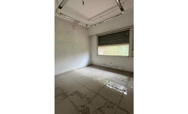 ALQUILER COMERCIAL/PROFESIONAL EN CALLE SAN MARTIN