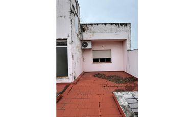 ALQUILER COMERCIAL/PROFESIONAL EN CALLE SAN MARTIN