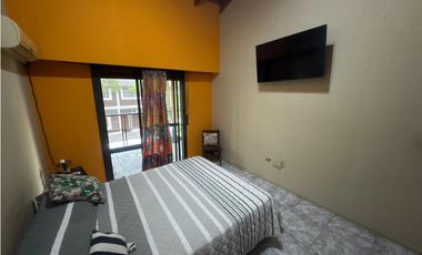 VENTA CASA 4 AMBIENTES C COCHERA. ZELARRAYAN 4900, VILLA LUGANO. CABA