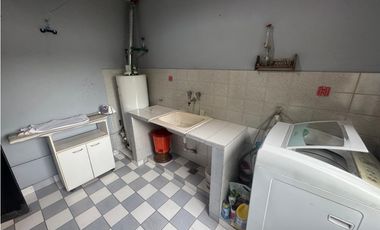 VENTA CASA 4 AMBIENTES C COCHERA. ZELARRAYAN 4900, VILLA LUGANO. CABA