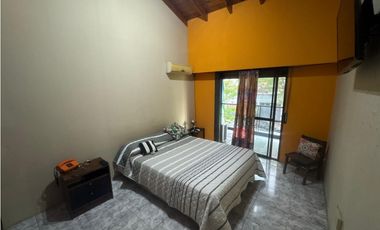 VENTA CASA 4 AMBIENTES C COCHERA. ZELARRAYAN 4900, VILLA LUGANO. CABA