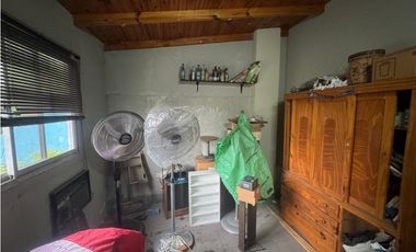 VENTA CASA 4 AMBIENTES C COCHERA. ZELARRAYAN 4900, VILLA LUGANO. CABA