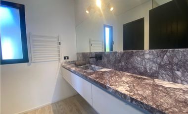 CASA EN VENTA EN COSTA ESMERALDA - ECUESTRE 371