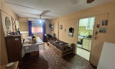 VENTA DEPARTAMENTO 4 AMB. EDIFICIO 5, BARRIO COPELLO, V. LUGANO CABA