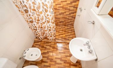 Interno de 3 dormitorios, no PH en VENTA