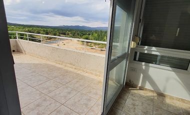 00312 Casa moderna con vista al río Panaholma p/ 6 Villa Cura Brochero