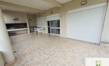 00312 Casa moderna con vista al río Panaholma p/ 6 Villa Cura Brochero