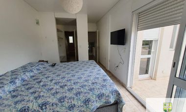 00312 Casa moderna con vista al río Panaholma p/ 6 Villa Cura Brochero