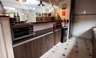 Casa en venta en Remedios de Escalada Oeste