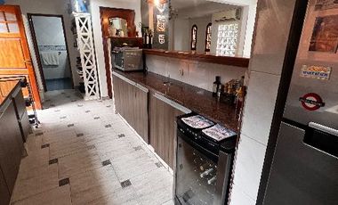 Casa en venta en Remedios de Escalada Oeste