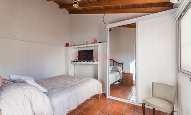 VENTA PH 4 AMBIENTES CON PATIO Y TERRAZA PROPIA