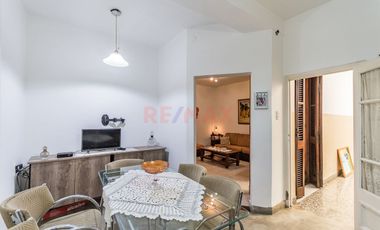 VENTA PH 4 AMBIENTES CON PATIO Y TERRAZA PROPIA