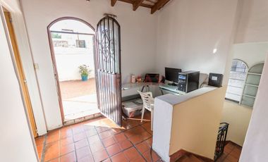 VENTA PH 4 AMBIENTES CON PATIO Y TERRAZA PROPIA