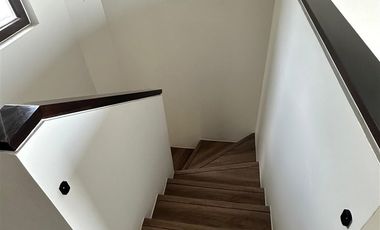 Casa en Venta en Santa Elena 570