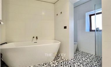 Casa en Arriendo en Luis Pasteur - Av Manquehue Norte