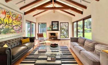 Casa en Arriendo en Luis Pasteur - Av Manquehue Norte